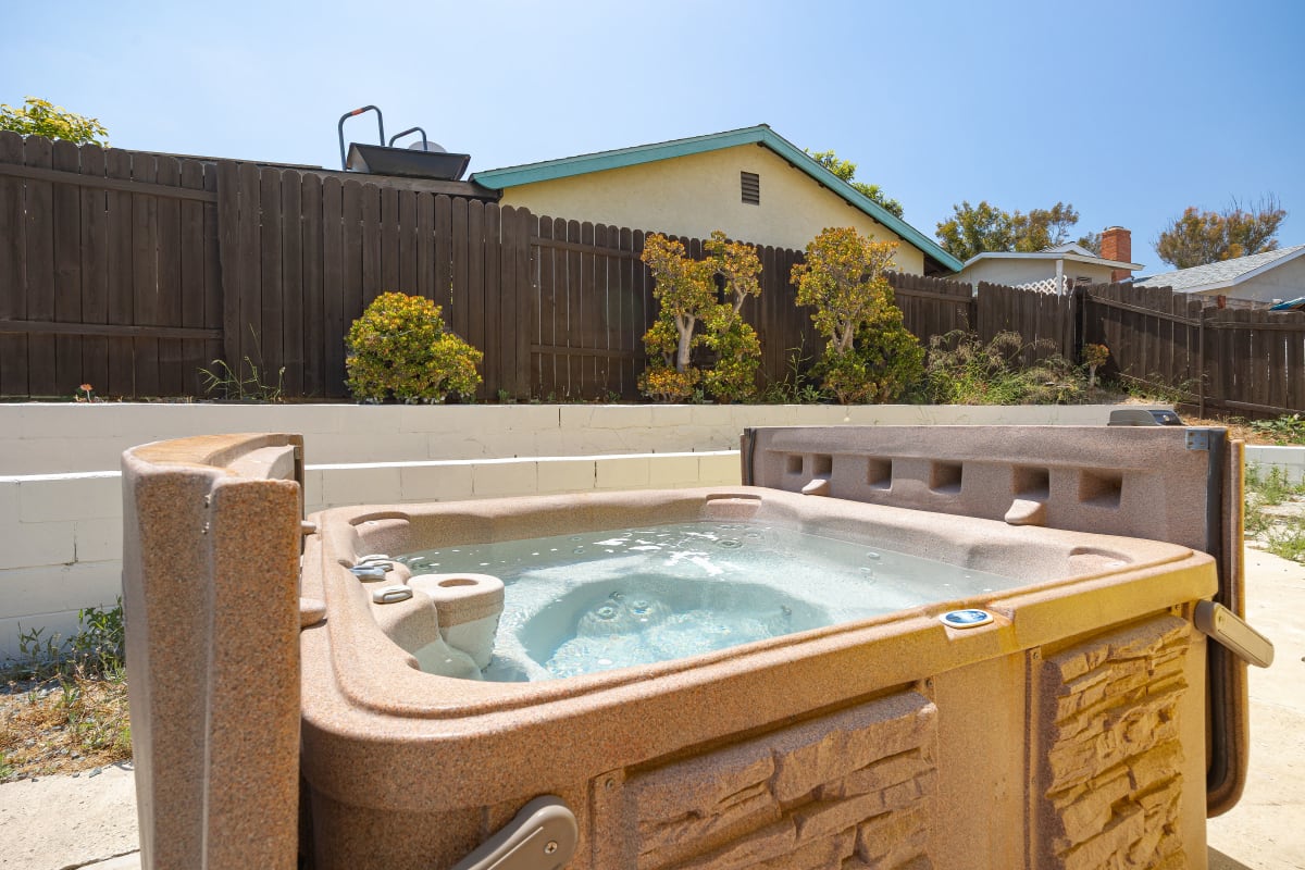 Encanto Home - view 3