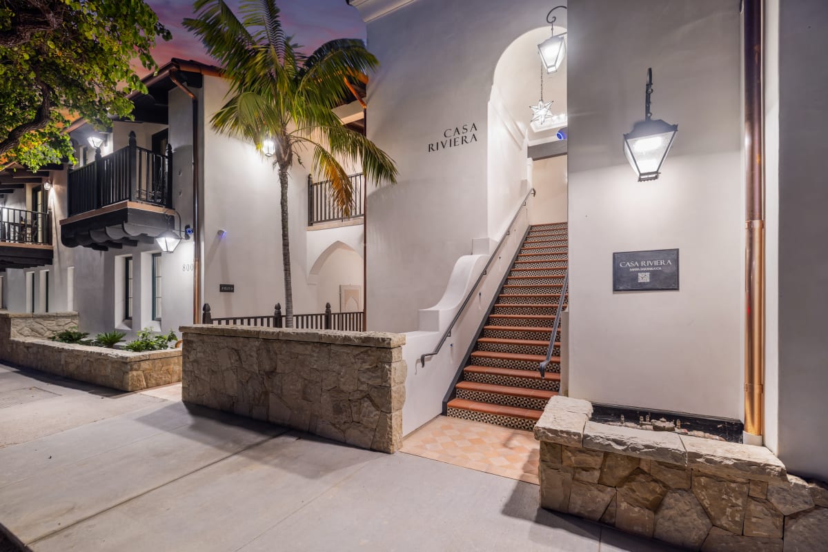 Casa Riviera - view 2