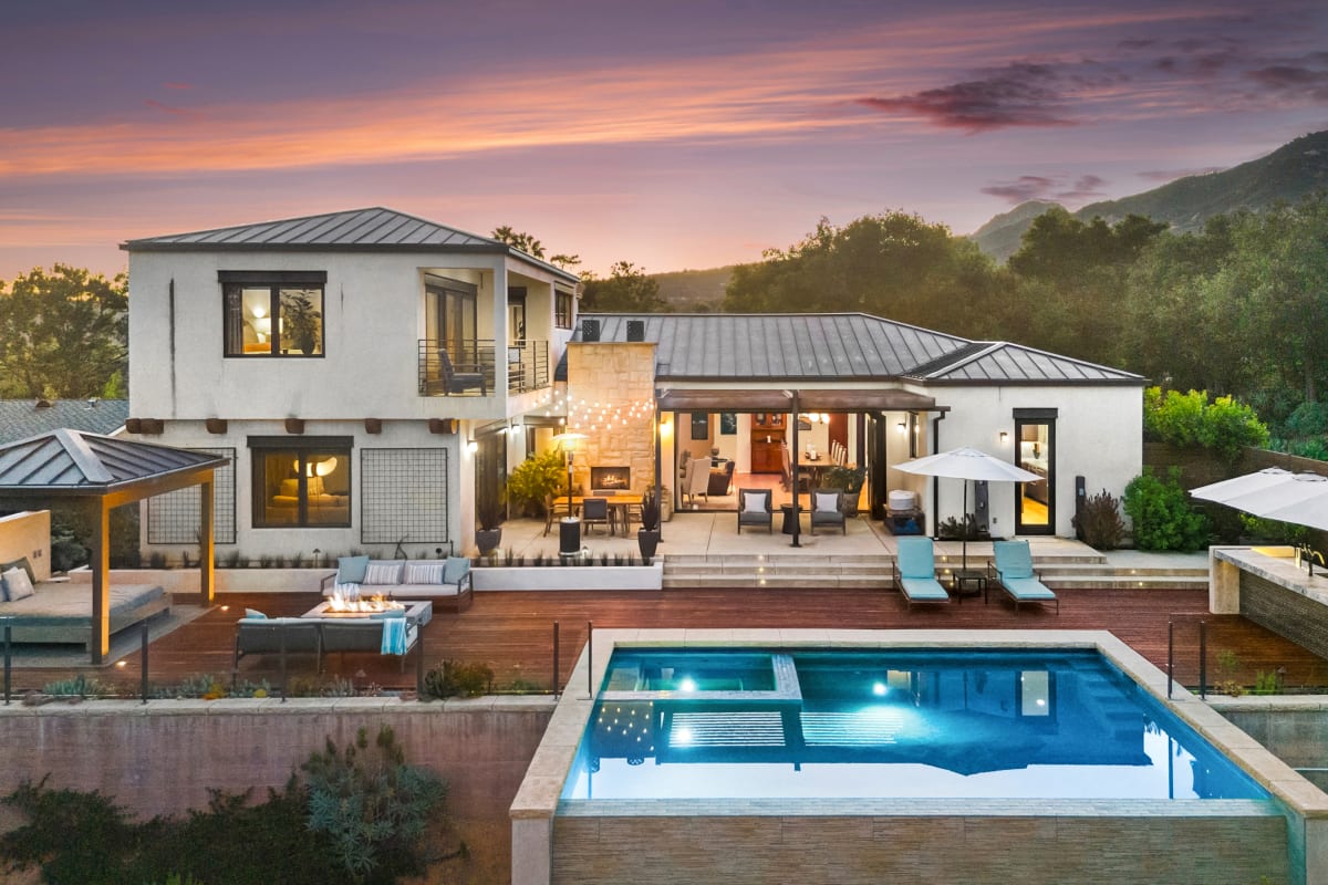 Luxurious 3BR/3BA Retreat
