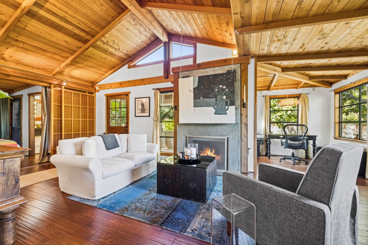 Santa Barbara Cottage — view 3