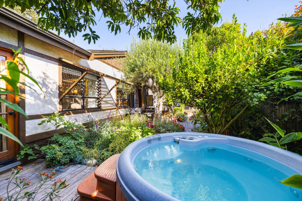 Santa Barbara Cottage